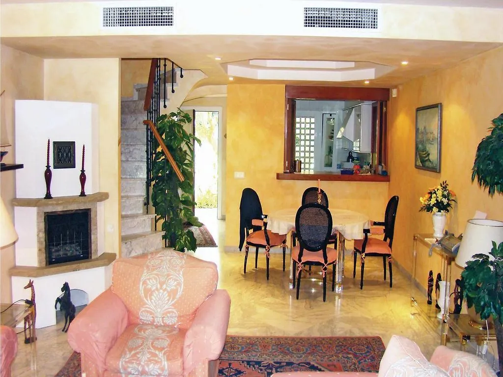Villas Estepona 0*,  Spanien